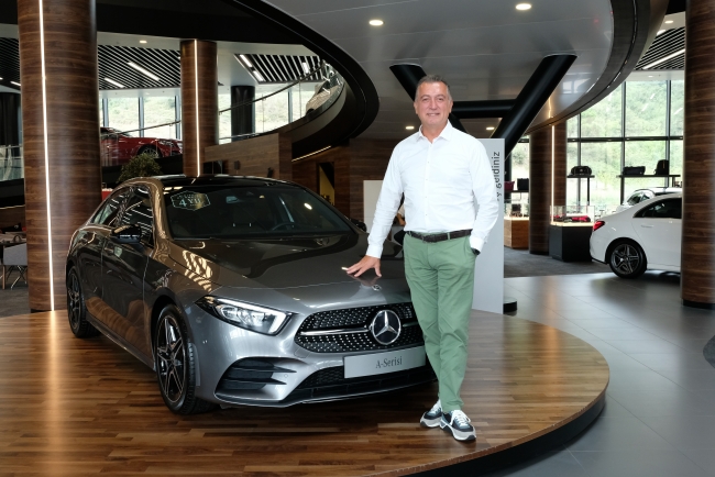 Mercedes-Benz Türk Otomobil Grubu İcra Kurulu Üyesi Şükrü Bekdikhan.